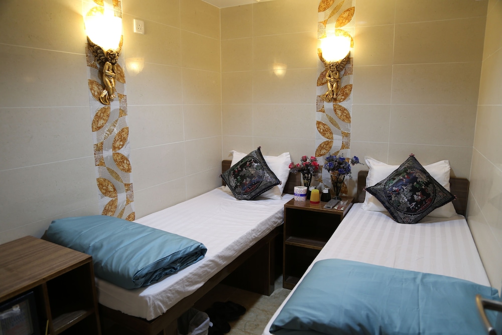New Tokyo Hostel 13/32