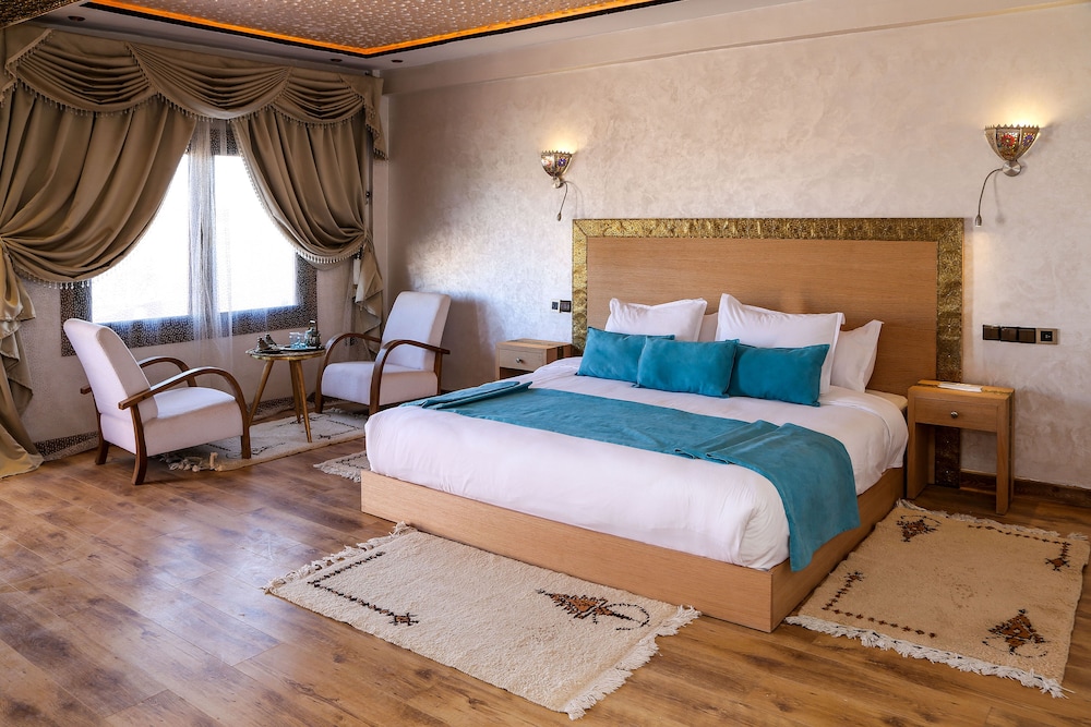 Yakout Merzouga Luxury Camp 27/60