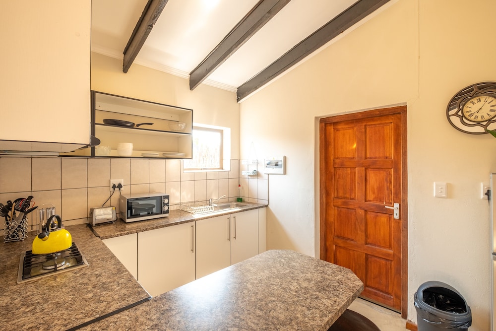 Gecko Ridge Guest House 22/44