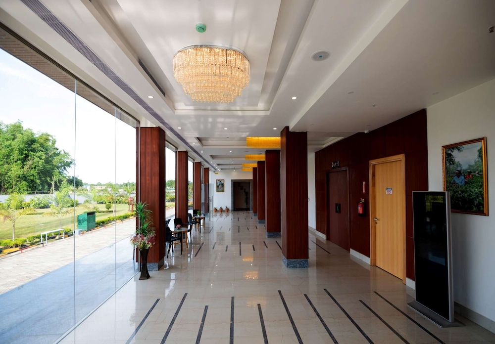 Pushkara Sarovar Portico Dibrugarh 16/60