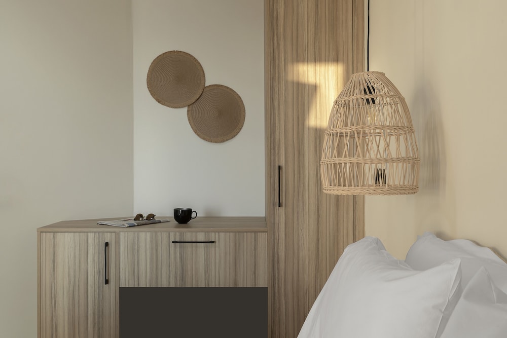 The Nest Resort 24/50