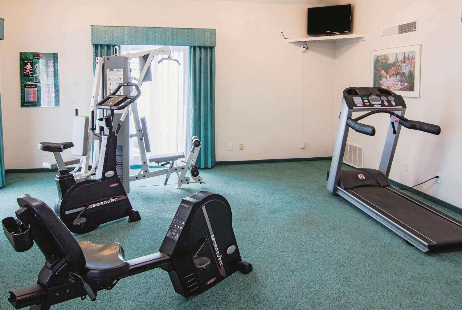Baymont by Wyndham Indianapolis Airport Lynhurst 20/31