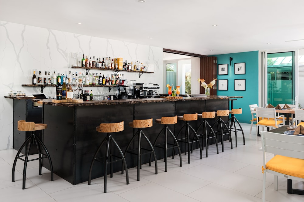 The Oasis At Grace Bay 34/50