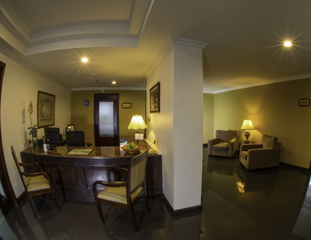 Clarion Suites Guatemala City 35/42