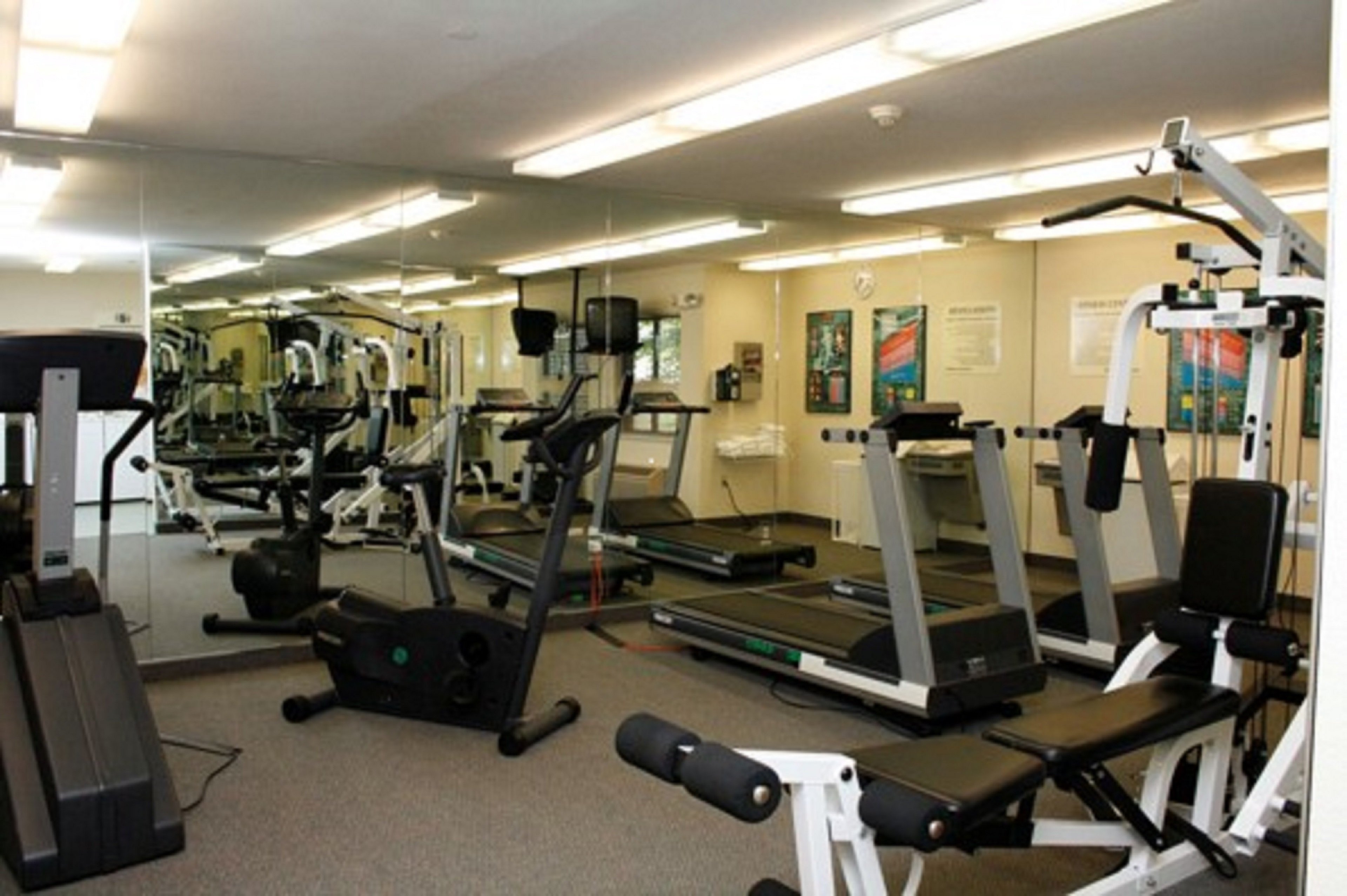 Candlewood Suites East Lansing, an IHG Hotel 5/14