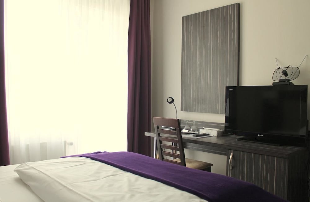 Hotel Famosa 16/32
