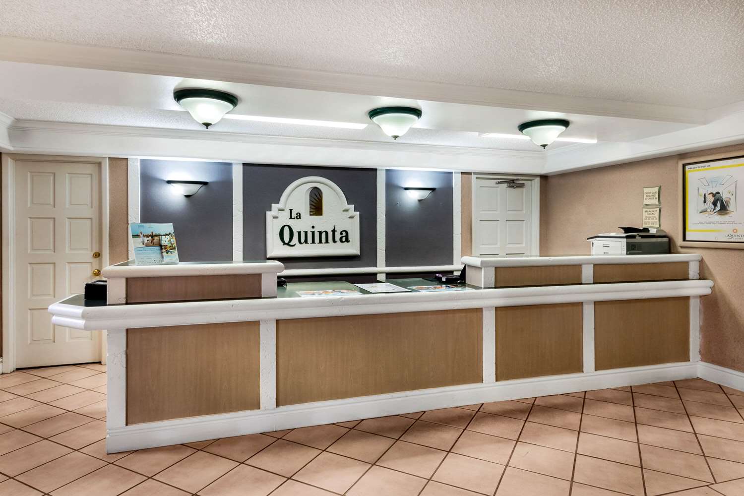 La Quinta Inn by Wyndham Albuquerque Northeast 10/33