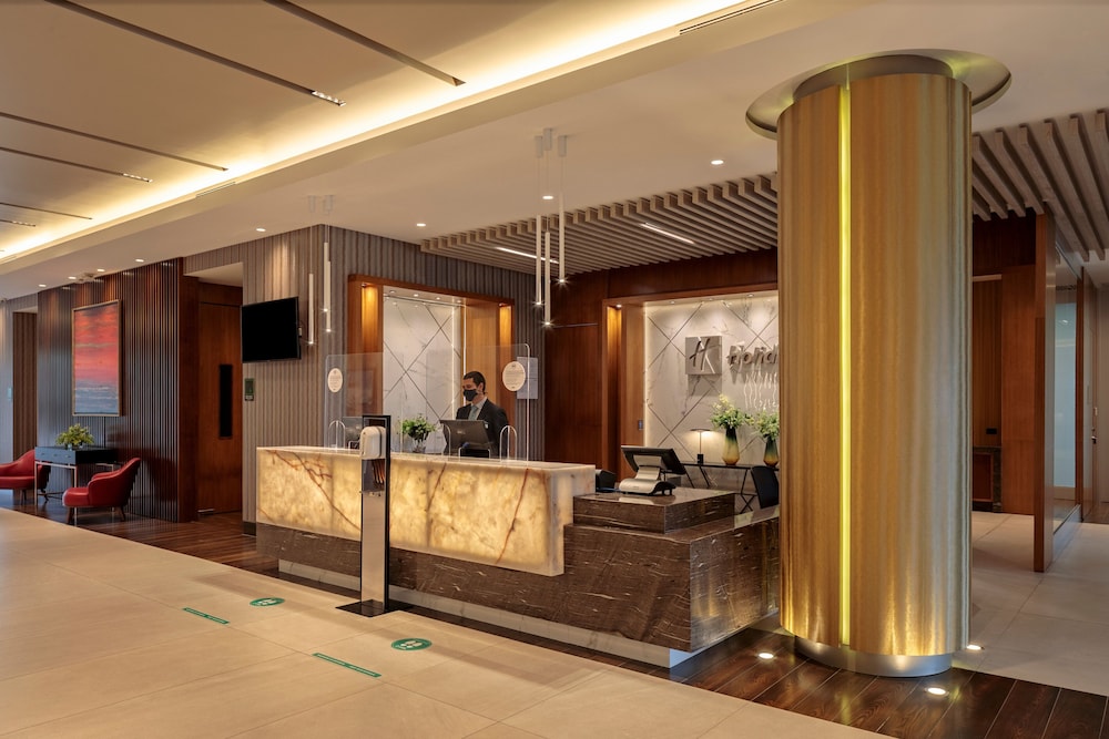 Holiday Inn Quito Airport 14/66