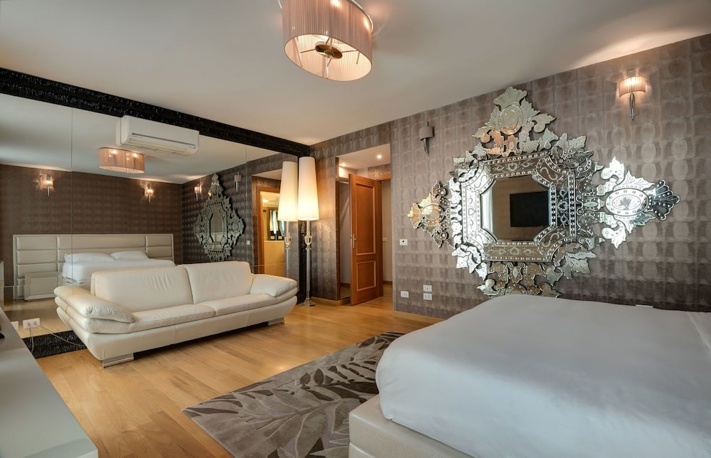 Penthouse Suite Rome 6/34