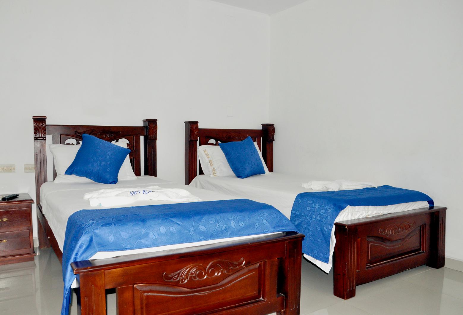 غرفة اقتصادية بسرير مزدوج