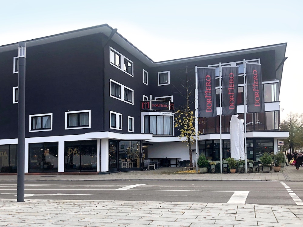 DORMERO HOTEL BURGHAUSEN 1/22