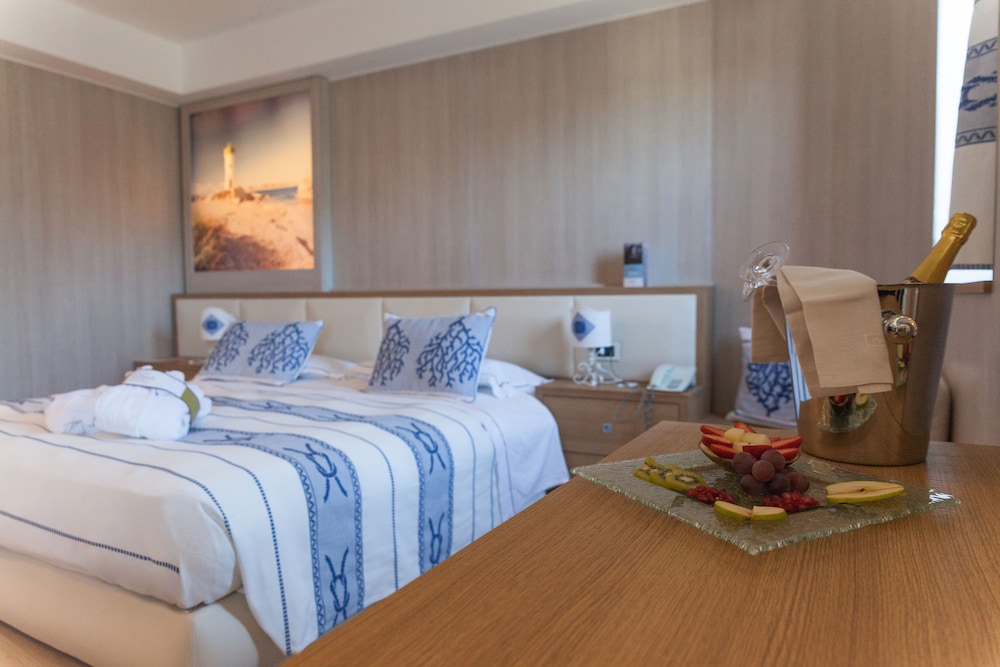 Mercure Olbia Hotel e Spa 30/76