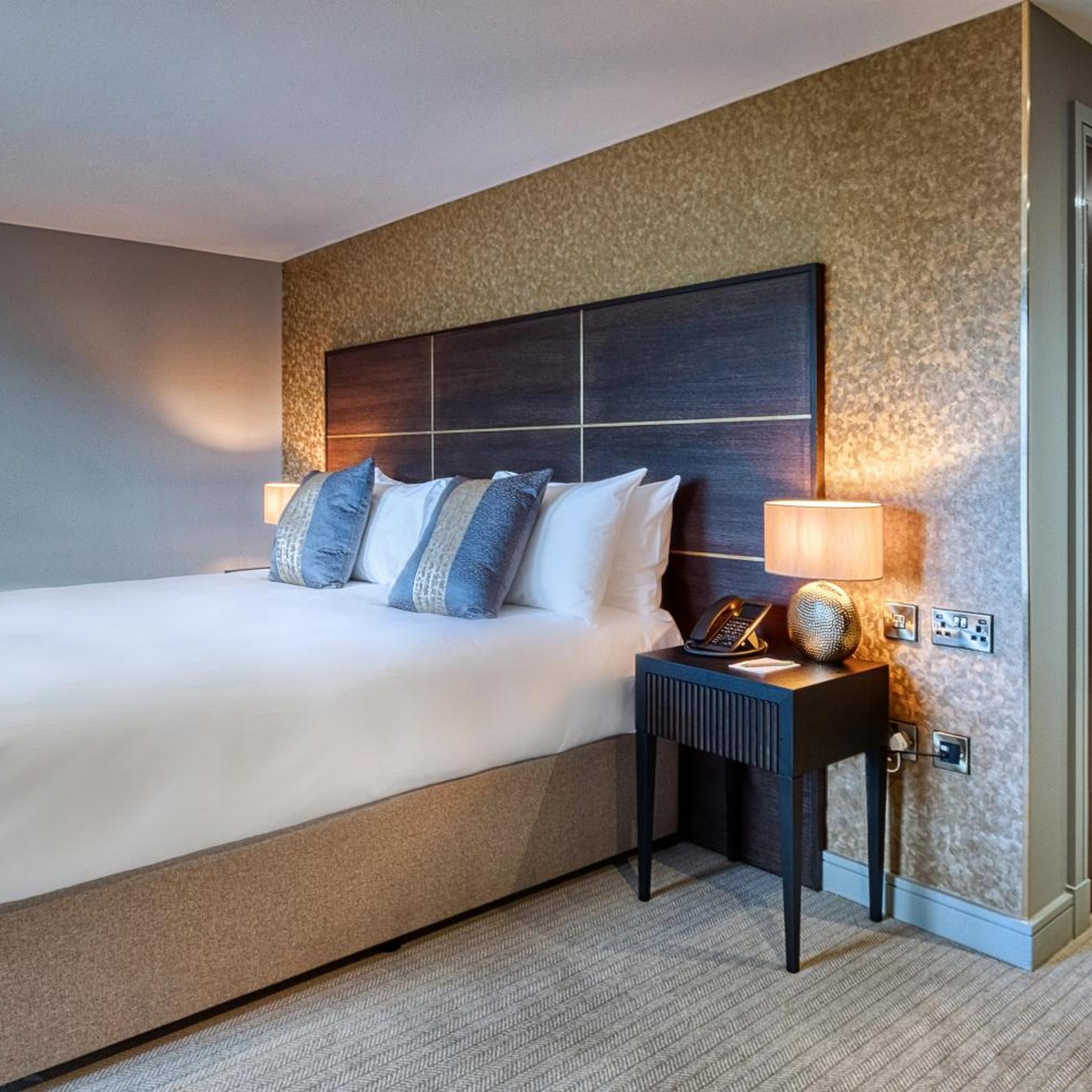 Bunkers, Double or Twin Bed