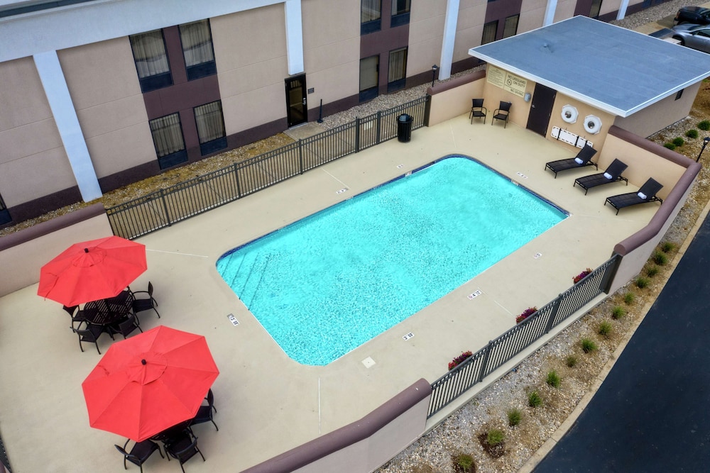 Hampton Inn Winchester 3/40