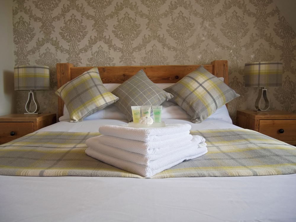 18 Craigmillar Park Guest House 25/50