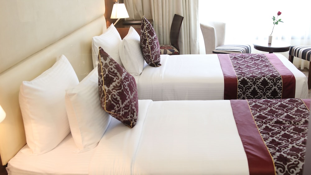 Clarks Inn Suite Gwalior 24/41