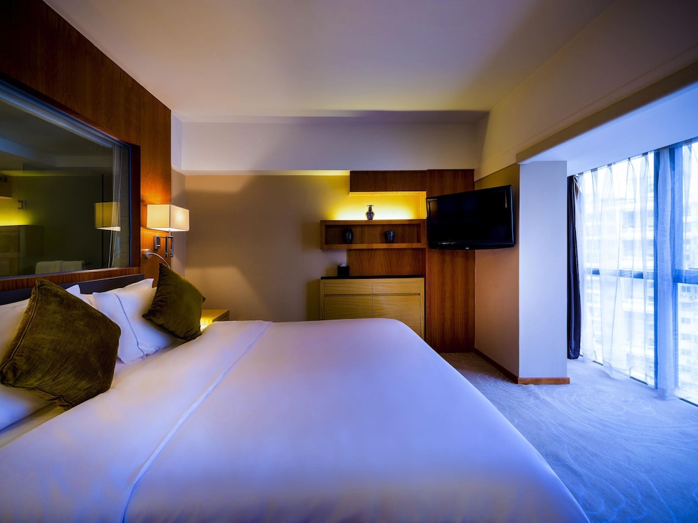 Grand Mercure Xiamen Downtown 12/74