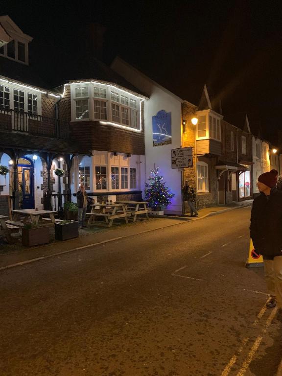 The Castle Inn 17/18