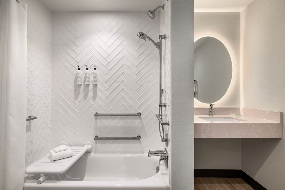 Towneplace Suites By Marriott Memphis Germantown 30/33