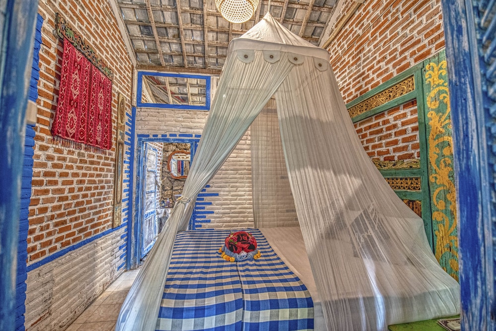 Santhika B&B 42/50