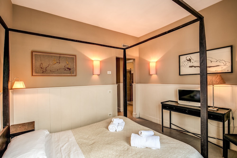 City Guest House 7/37