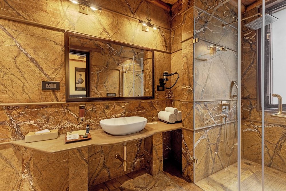 Aamaghati Wildlife Resort, Ranthambore 64/66