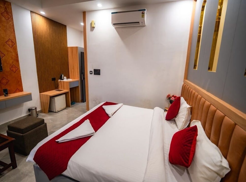 Superior, King Bed