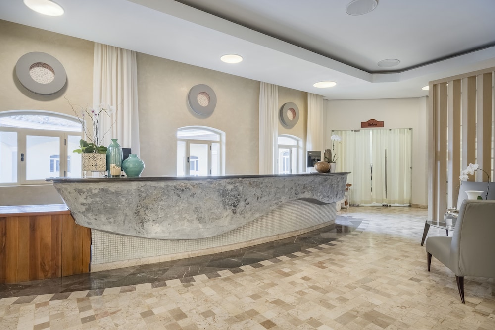 Iberostar Waves Rose Hall Beach All Inclusive 5/50