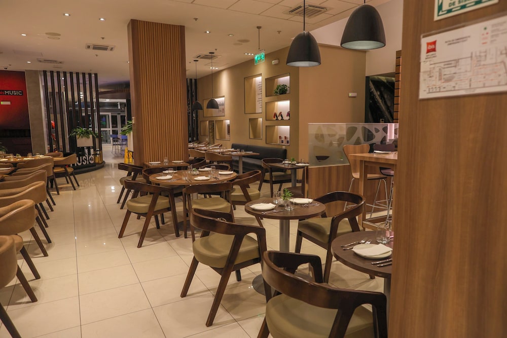 Ibis Larco Miraflores 42/49