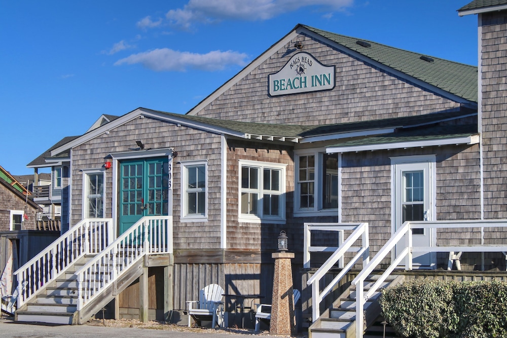 Nags Head Beach Inn by KEES Vacations 4/54