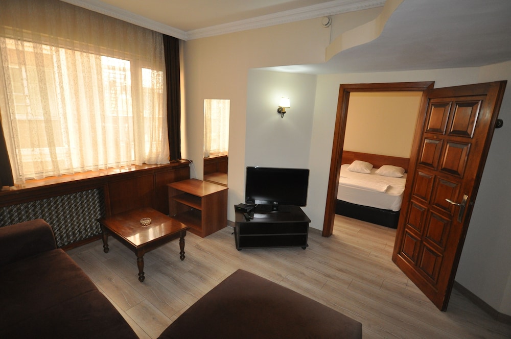 Hotel Altinnal 30/49