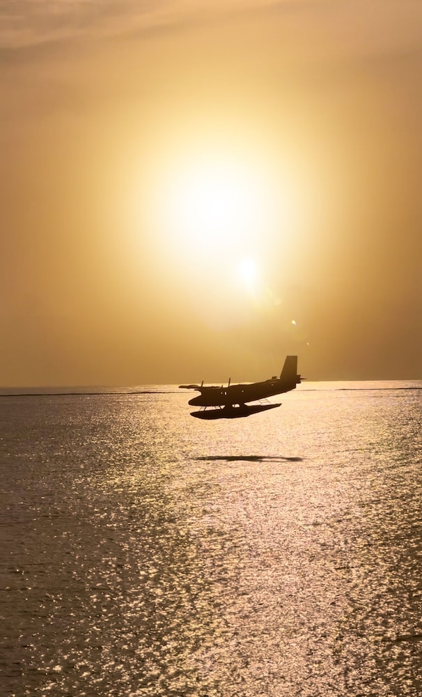 Sirru Fen Fushi Private Lagoon Resort 57/68