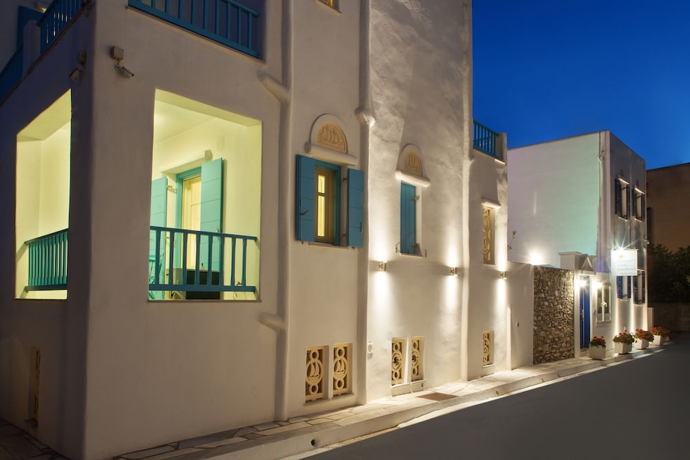 Tinos Aqua Palazzo 7/71