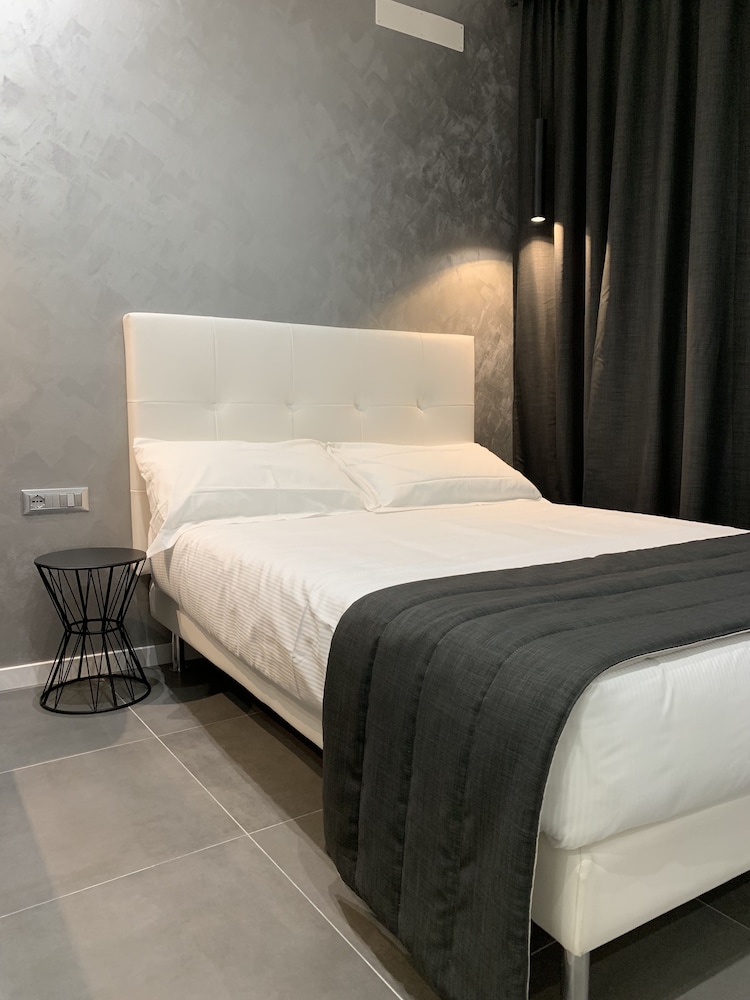 Aparthotel Bossi 35/61