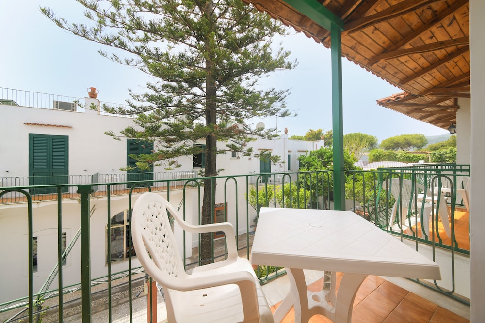 Hotel Pineta 50/54