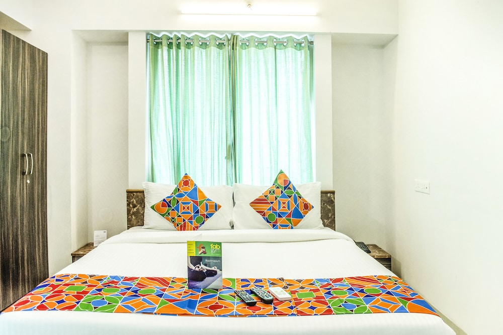 Fabhotel Ajay Inn Viman Nagar 11/37