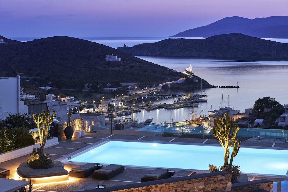 Liostasi Hotel And Suites 41/50
