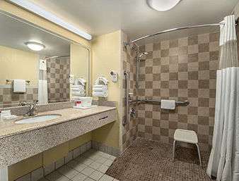 Ramada by Wyndham Temple Terrace/Tampa North 5/5