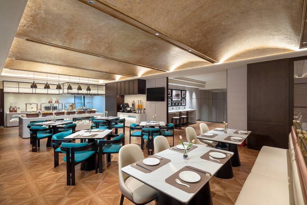 Days Hotel by Wyndham Urumqi Pingchuan Road 33/36