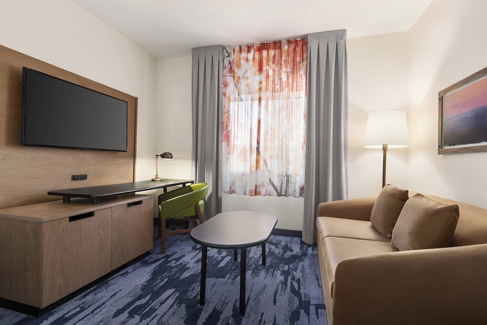 Fairfield Inn Tracy 13/21