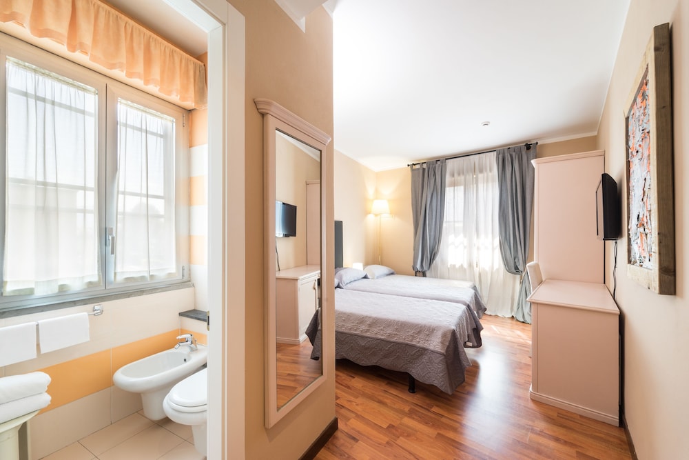 Hotel Bernardino 21/62