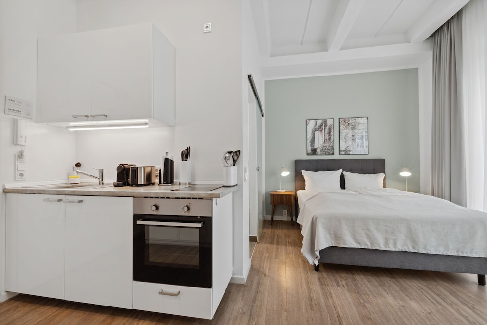 SUITE, TERRACE
