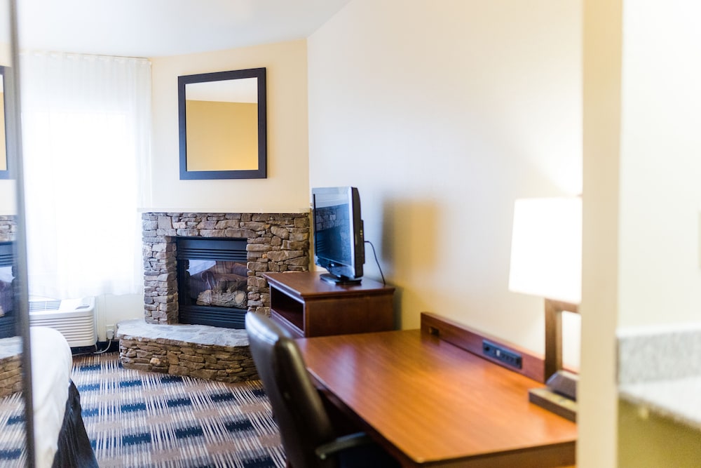 Country Inn & Suites By Radisson Helen 31/36