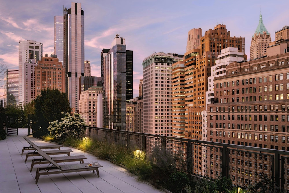Sonder Battery Park 44/50