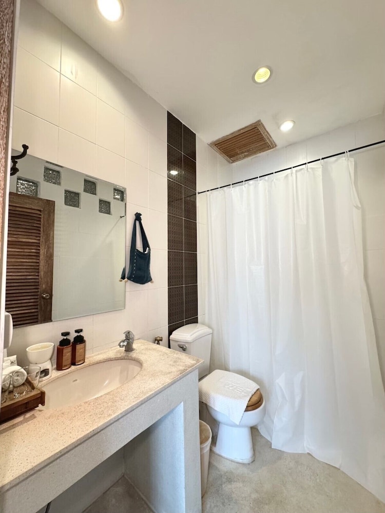 غرفة اقتصادية بسرير كوين، HOTEL YAYEE 5/5