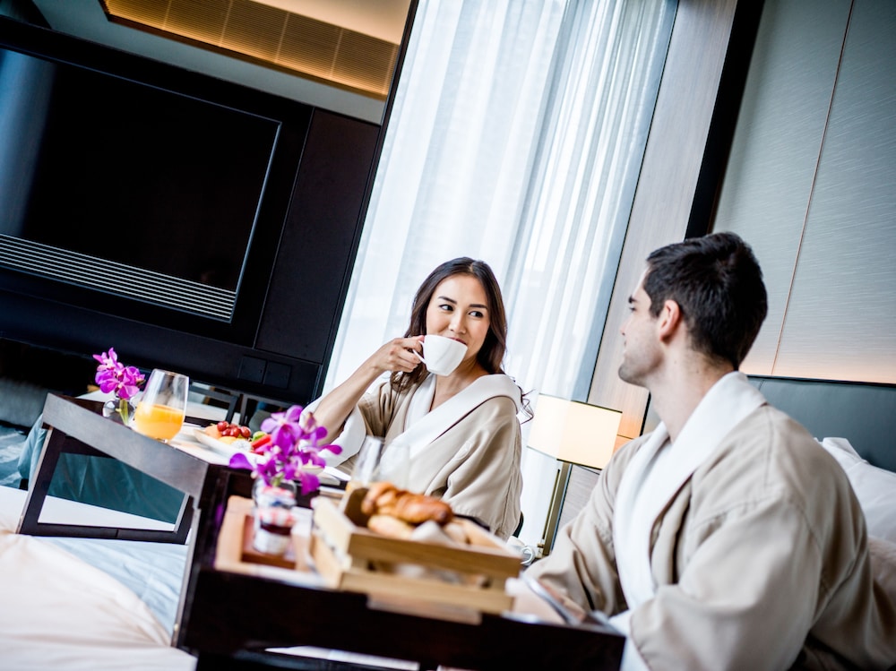 INTERCONTINENTAL SINGAPORE ROBERTSON QUAY 66/78