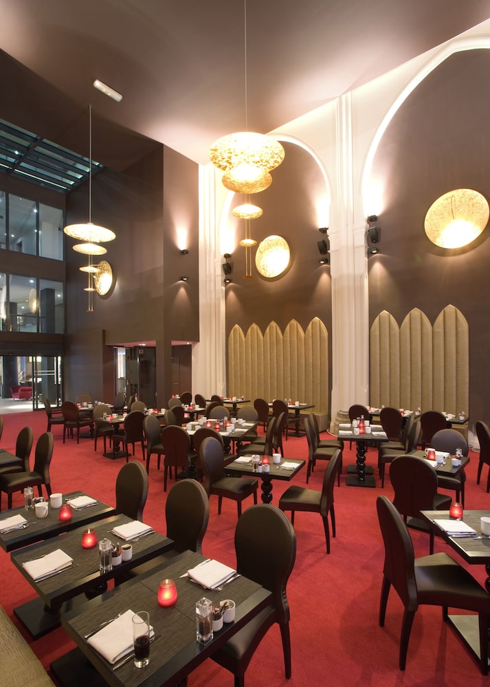 restaurant-cafeteria