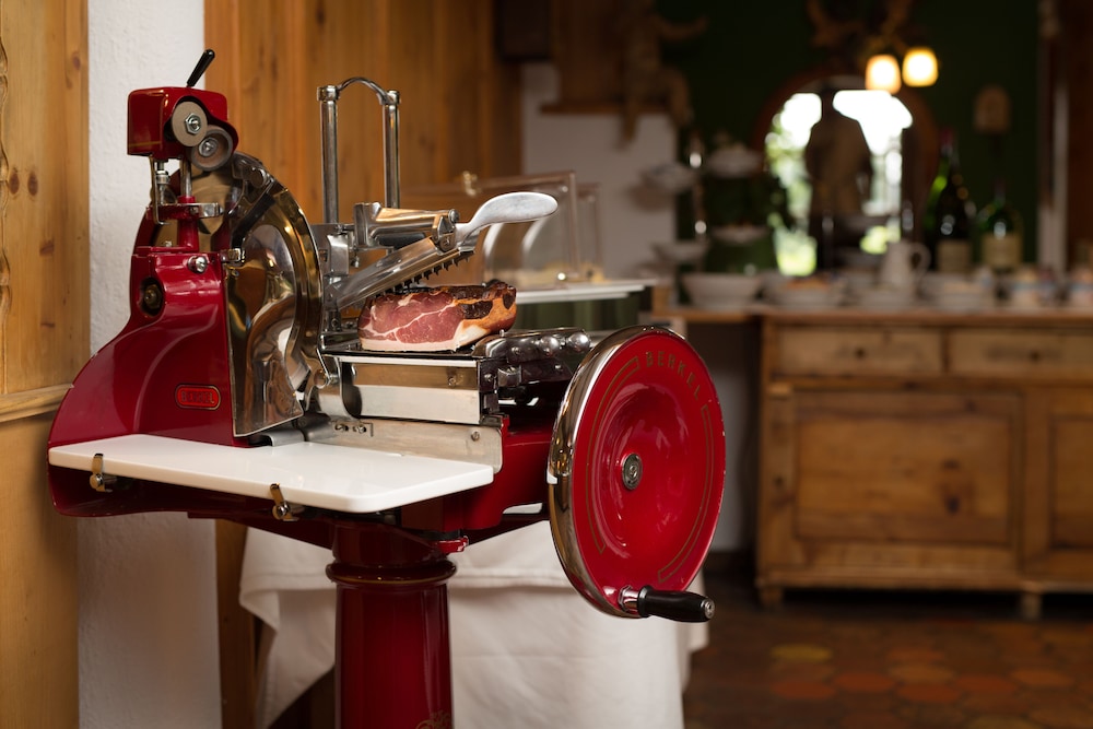 Hotel Restaurant Vinothek Lamm 63/69