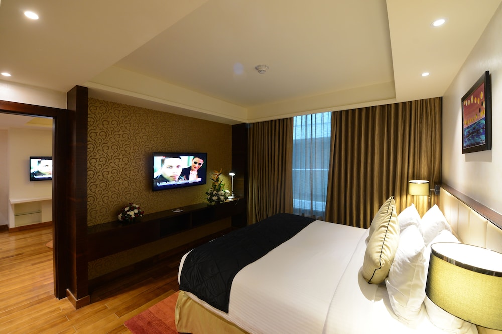 Howard Johnson Bengaluru Hebbal 35/72