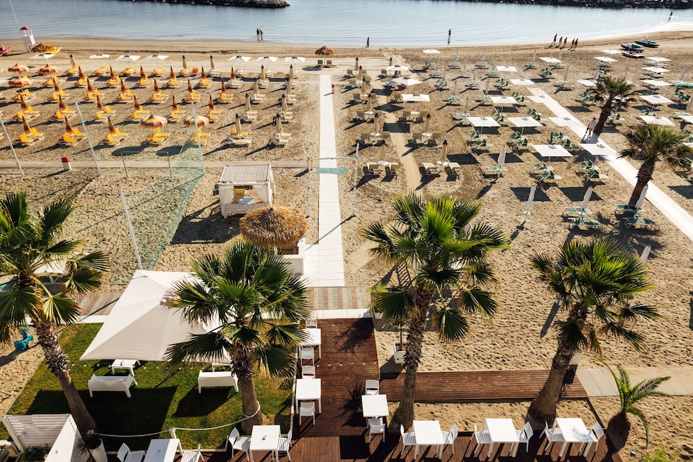 Baldinini Hotel 40/48